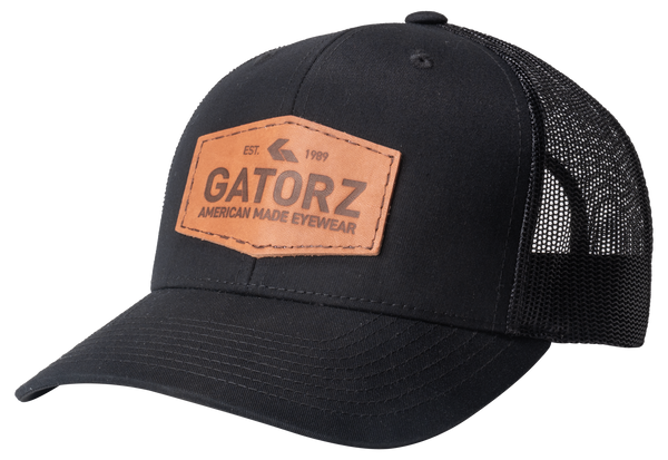Snap back Black / Leather Logo Patch