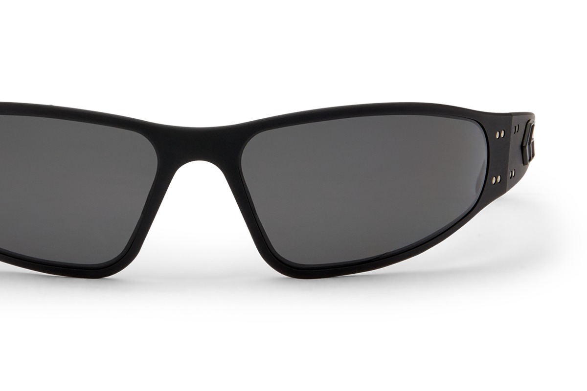 GATORZ WRAPTOR ブラックフレーム(偏光スモーク) Wraptor – GATORZ Eyewear