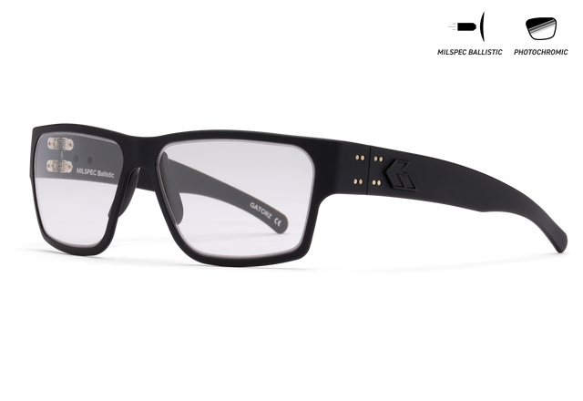 Delta with photochromic lens